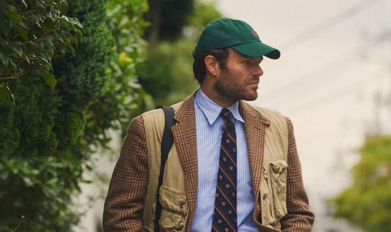 A Polo Ralph Lauren legfrissebb kollekciója egy varázslatos utazásra hív, amely Tokió színes és vibráló világába kalauzol el minket. Fedezd fel a japán kultúra és a modern stílus tökéletes harmóniáját!